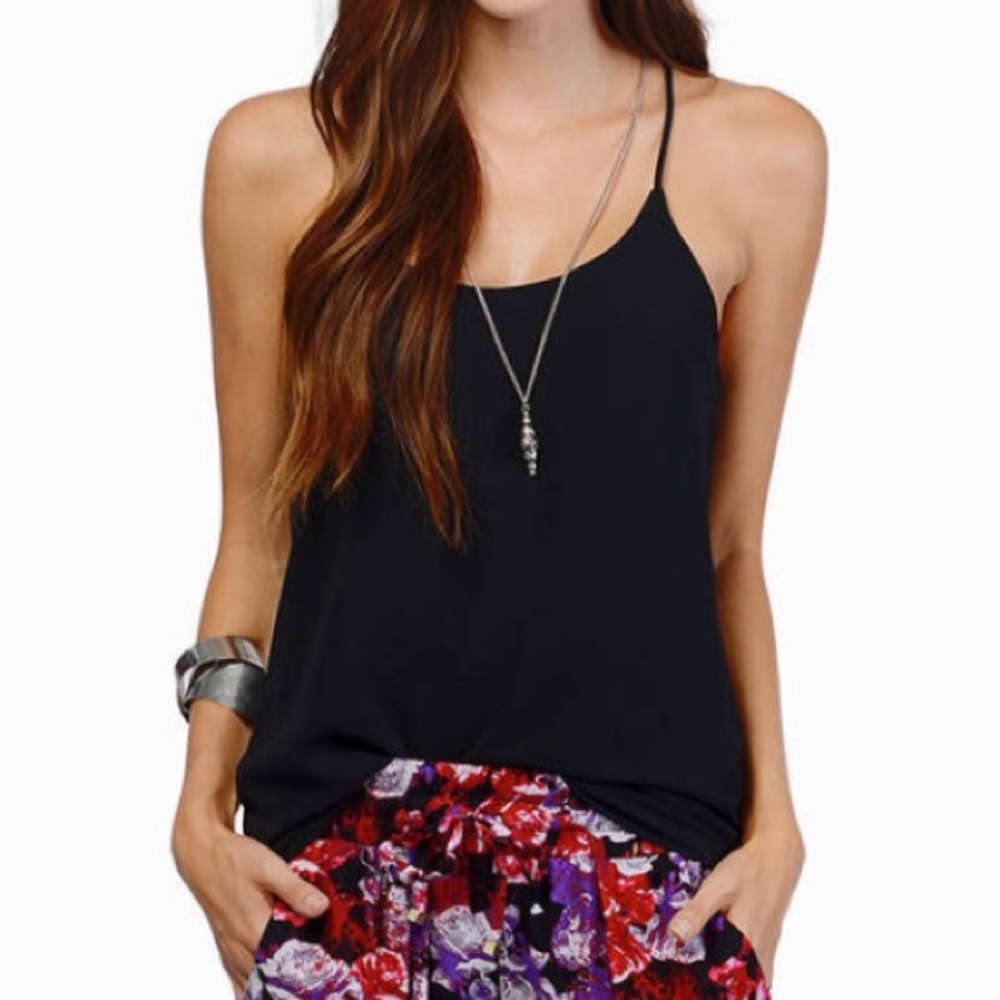 🌺 Tobi chiffon tank, black